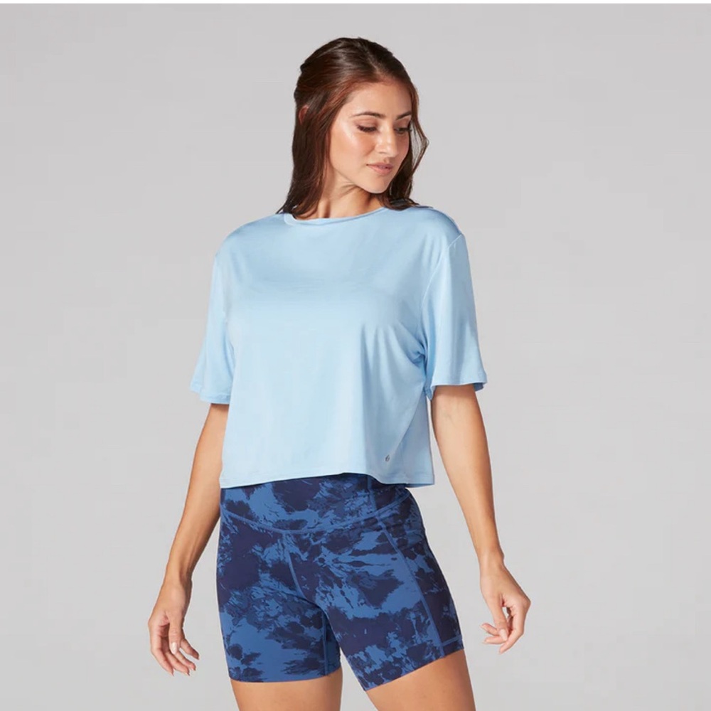 TAVI NWT Crop Tee Top Shirt in Wave